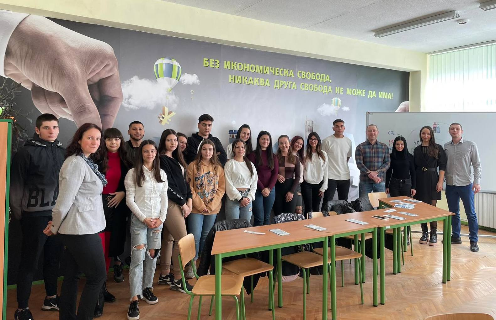 НАП Плевен отбеляза професионалния си празник с молебен 